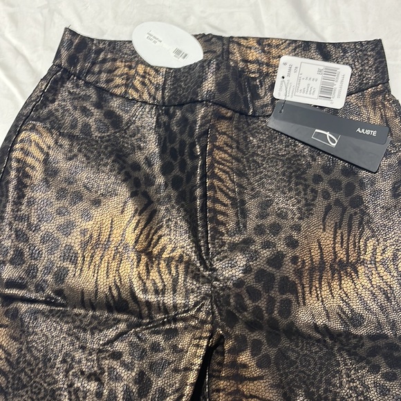 Joseph Ribkoff — jegging leather pant size 6 - Picture 4 of 5